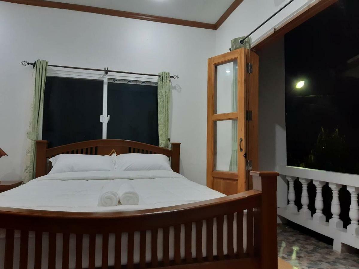 방콕 A & P House 아파트 외부 사진